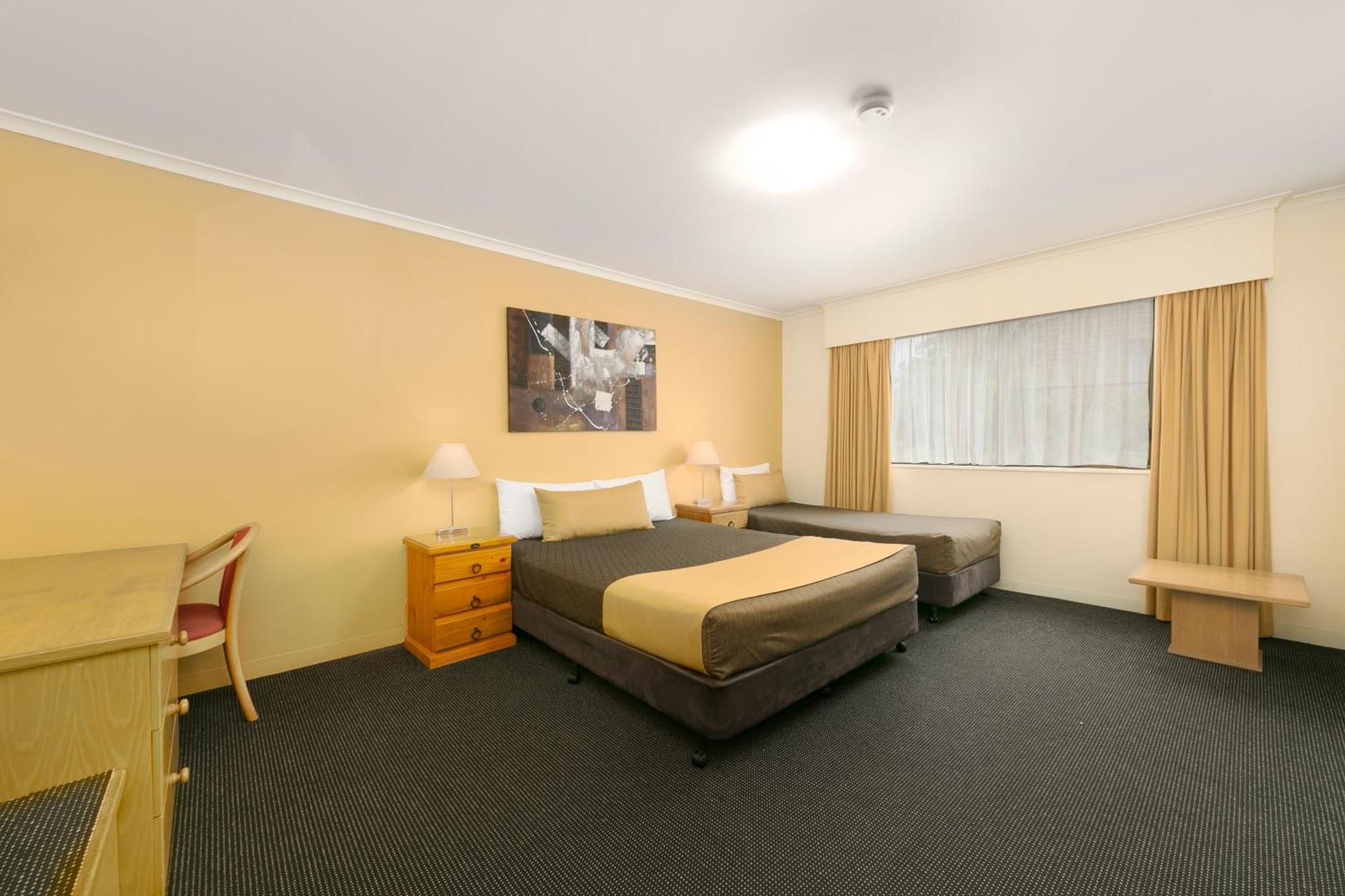 Aparthotel Mt Ommaney Brisbane