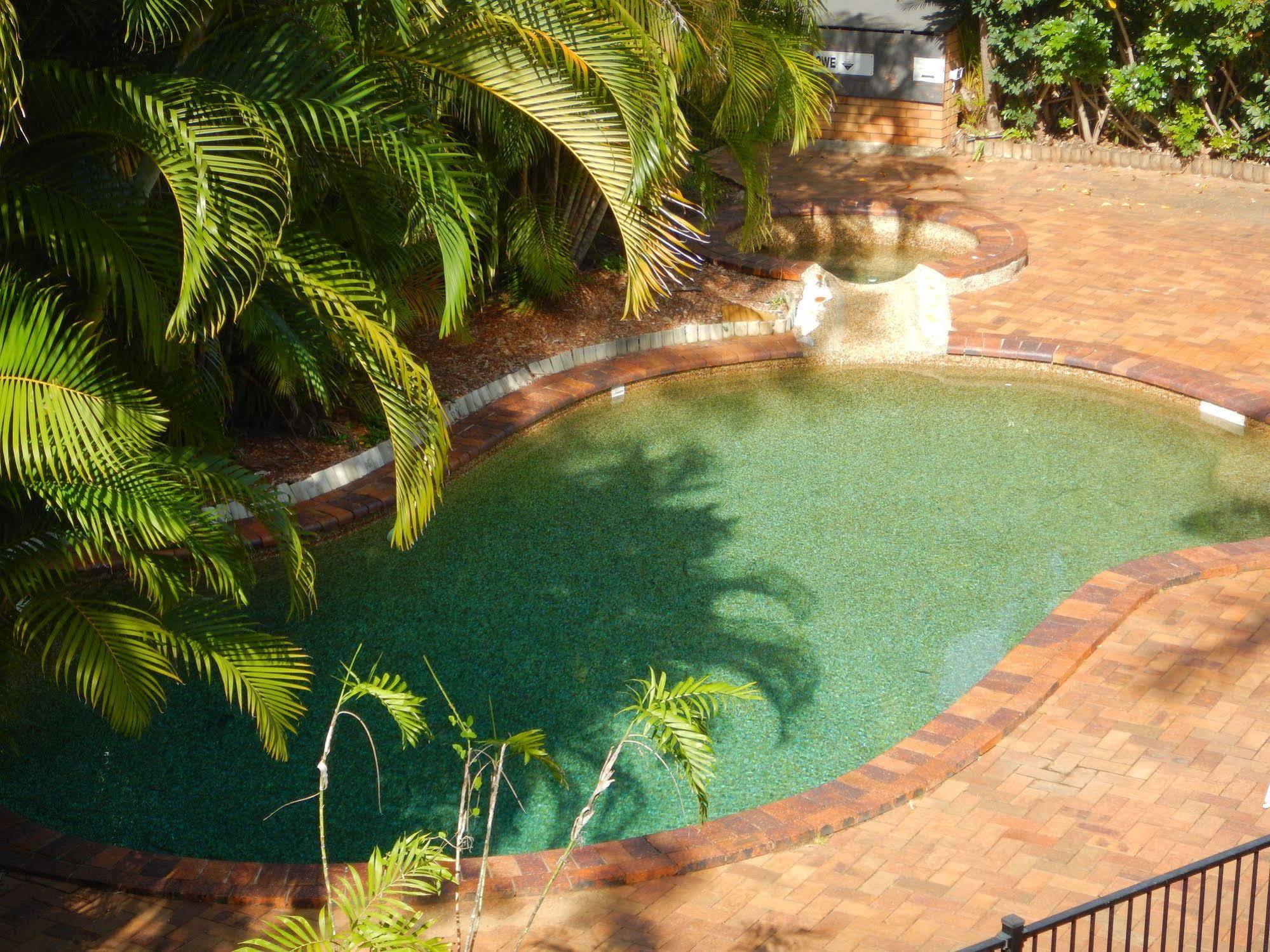 Mt Ommaney Aparthotel