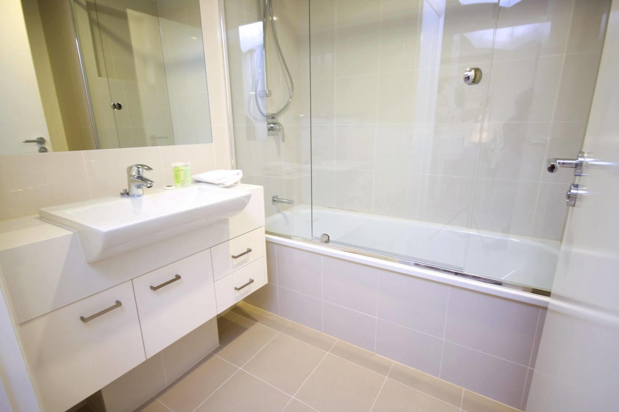 Domain Serviced Aparthotel 5*