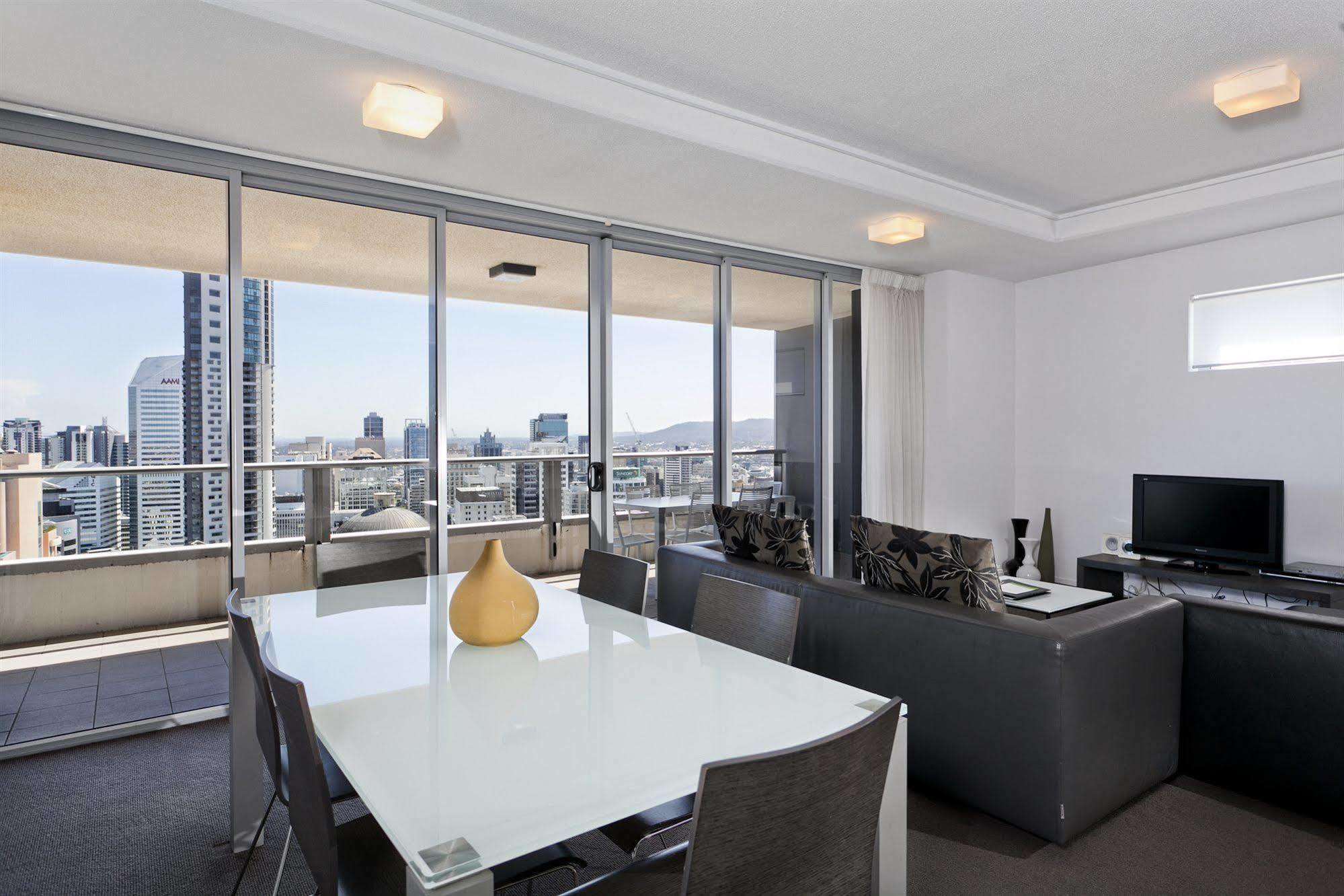 Mantra On The Quay Aparthotel