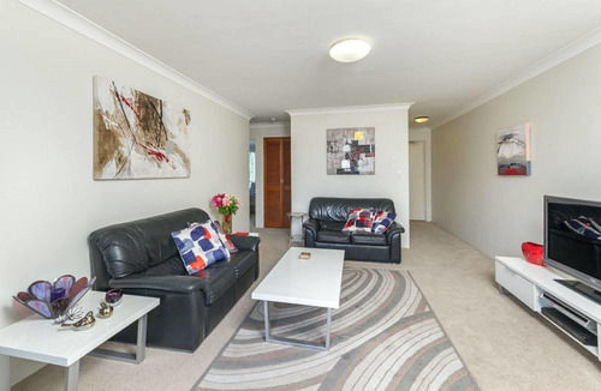 Ascot Budget & Residences