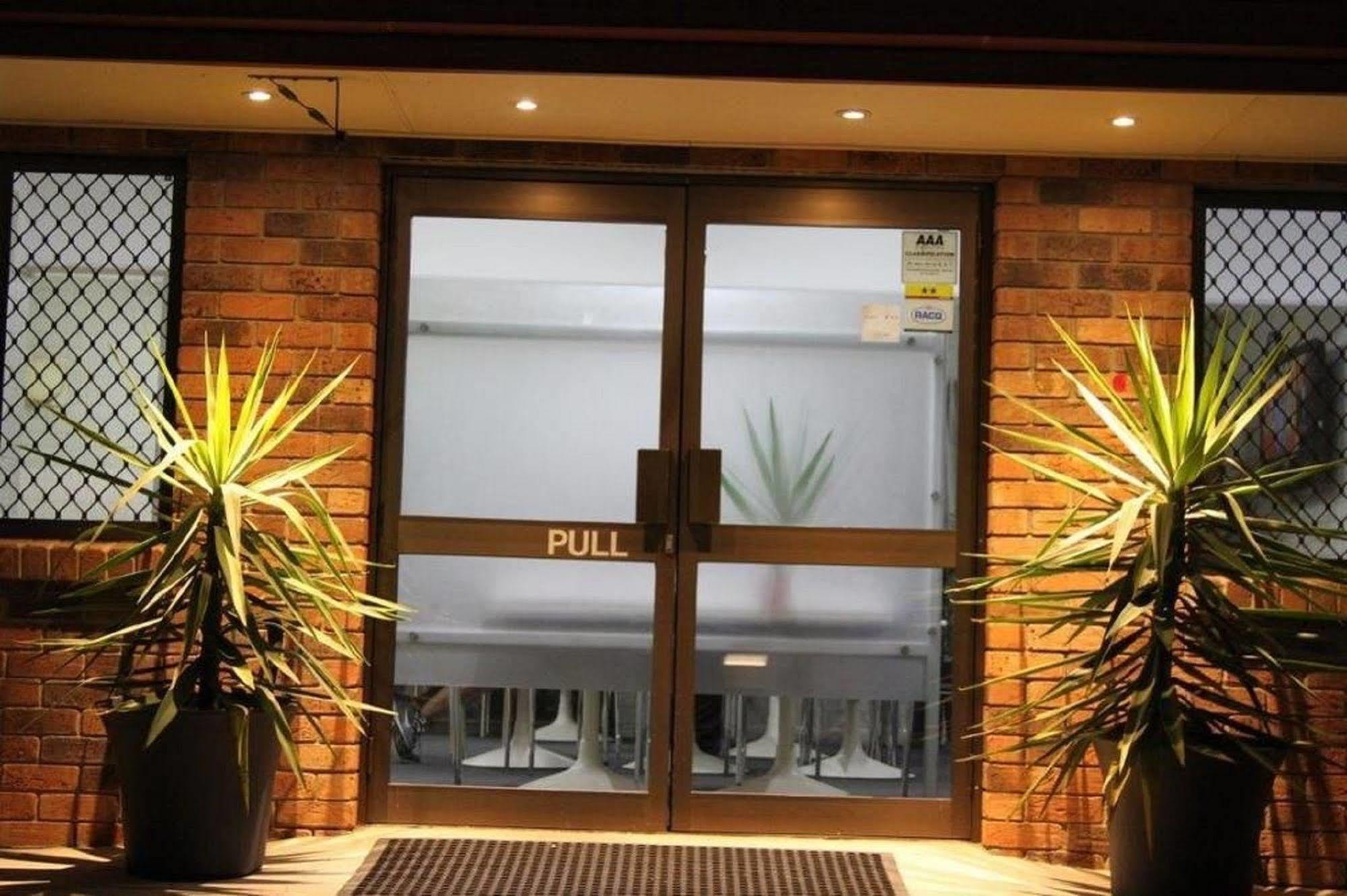 Ascot Budget & Residences 3* Brisbane