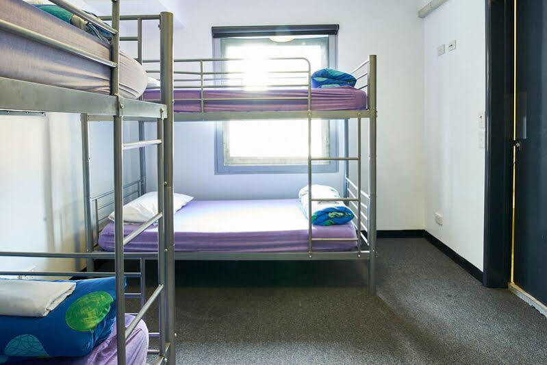 Roamer Hotel 3*