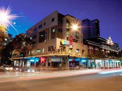Roamer 3* Brisbane
