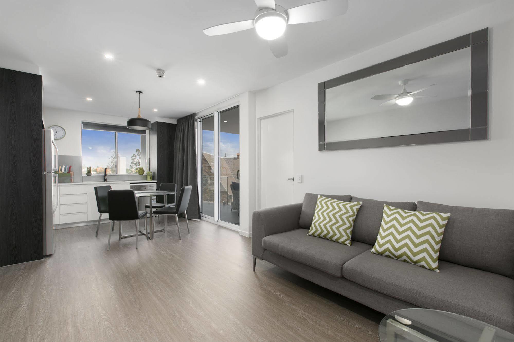 Hotel Menso At Southbank 4*