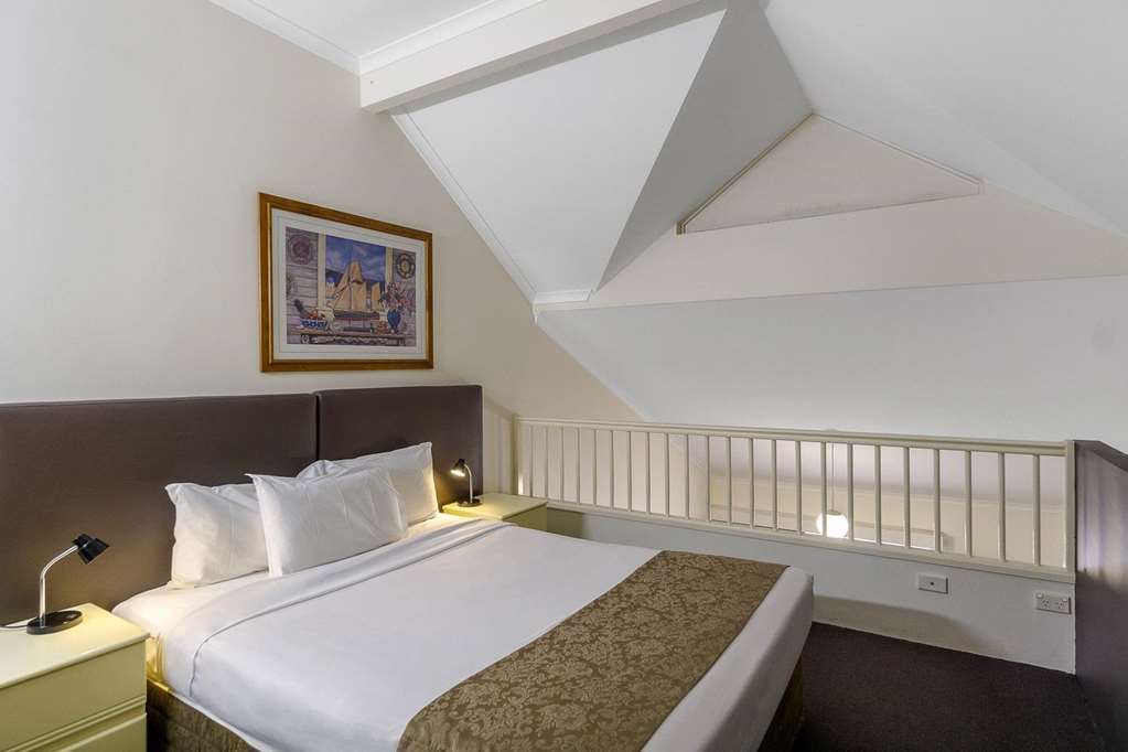 Toowong & Aparthotel