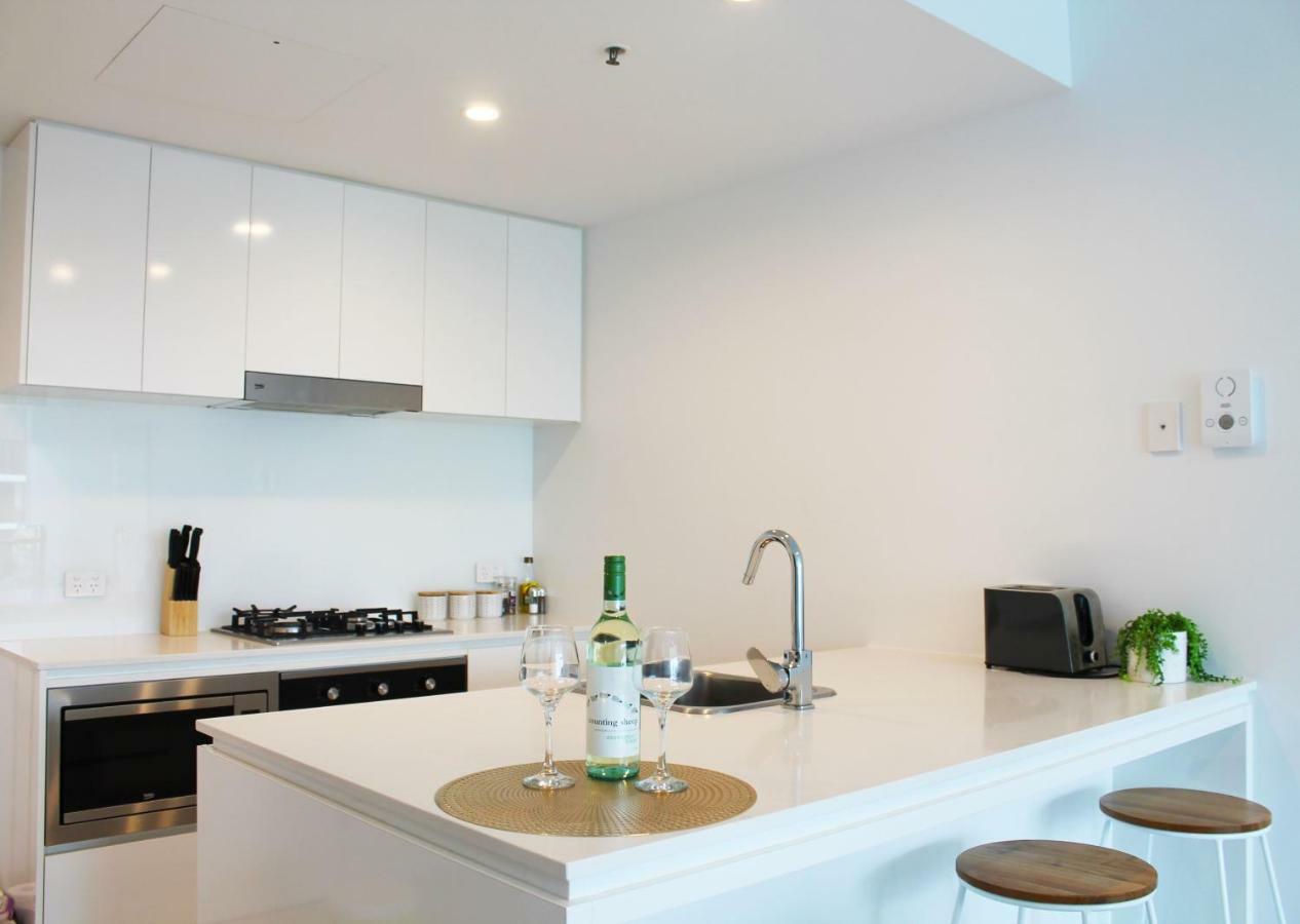 2br Food & Drink Hub ★gym★pool★views★roof Terrace Brisbane