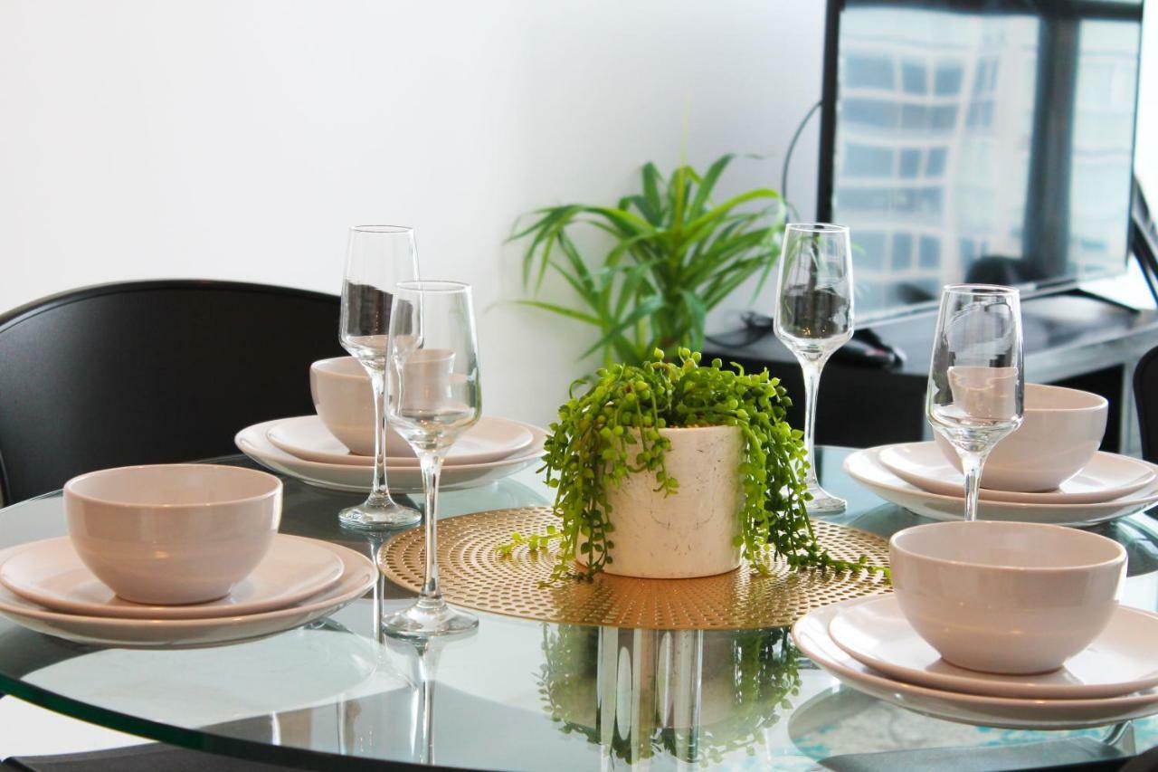 Apartment 2br Food & Drink Hub ★gym★pool★views★roof Terrace