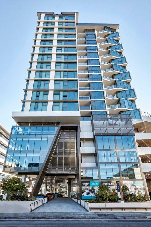 2br Food & Drink Hub ★gym★pool★views★roof Terrace Apartment Brisbane