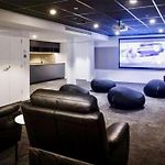 Southbank Apartment With Pool Brisbane Cbd Hosted By Homestayz
