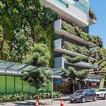 Serain Residences On Merivale Street