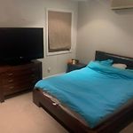 4Br Exec Large House Close To Shops,Train & Buses