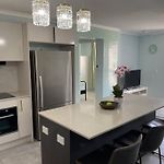 Cosy Apt With City View Near Exhibition Centre