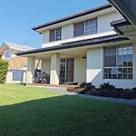 Eight Mile Plains House
