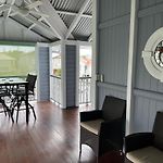 Old Queensland Charm Entire Upper Level