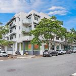 Luxurious 2Br Abode In Superb Location!