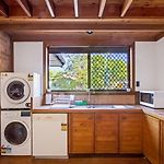 Spacious, Serene Bne Loft