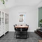 Amelia Terrace - House In Brisbane City Central