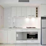 Cbd 1Bed/Pool/Gym/Sauna/ - Close To Everything!
