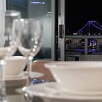 Story Bridge & River View 2B1B Apt W Free Parking! - 84