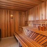 Central Cbd Studio, Balcony, Pool, Gym, Sauna