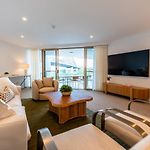 Story Bridge View Apartment With Parking And Pool