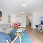 Spacious 2-Bed Unit In Heart Of South Brisbane