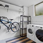 Inner City Apartment Living In Quiet Location