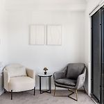 2024 Brand-New 5Br Comfort House In Sunnybankhills