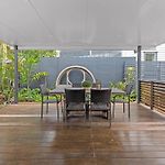 Contemporary Character! 3Bed/1.5Bath/1Car~New Farm