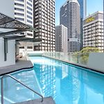 Oaks Brisbane Aurora Suites