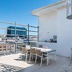 Comfort Two Bedroom Apartment With Free Parking In Valley
