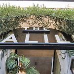Quiet & Bright Art Deco Apartment By New Farm Park