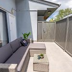 Balmoral Apartment - Airy & Light-Filled City Edge Comfort Stay