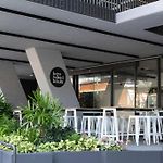 Modern 1-Bdr Apt W/ Free Car Park&Fantastic Pool