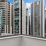 Cbd 1-Bed With Pool, Gym & City Views