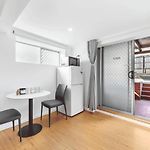 1 Bedroom Unit Near Highway Transports N Shops