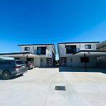 262 Troughton Accommodation