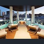 Deluxe 2Bd Apt With Infinity Pool