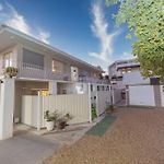 Detached Double Bedroom In Shared Apartment