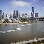 Riverfront Residences New Farm