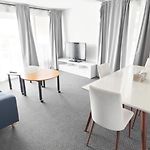 Hilltop Cbd Suites