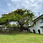 Comfortable Holiday Home Bne