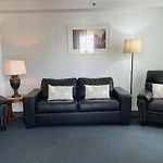 Best Location Cbd & Free Parking