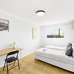 Central Sunnybank 4 Bedrooms Home, Family Friendly