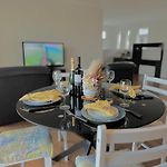 16C Cozy Ensuite Room In Coopers Plain
