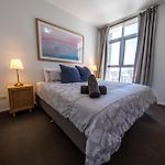 Brisbane City Luxury Riverfront Apartments