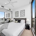 Capri Apartments - Free Secure Parking