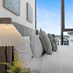 Capri Apartments - Free Secure Parking