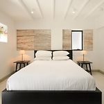20A Ashgrove Home - Movie Room